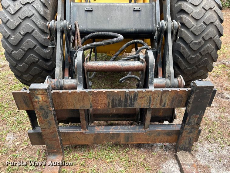 image for item DU6377 2004 Caterpillar IT28G wheel loader