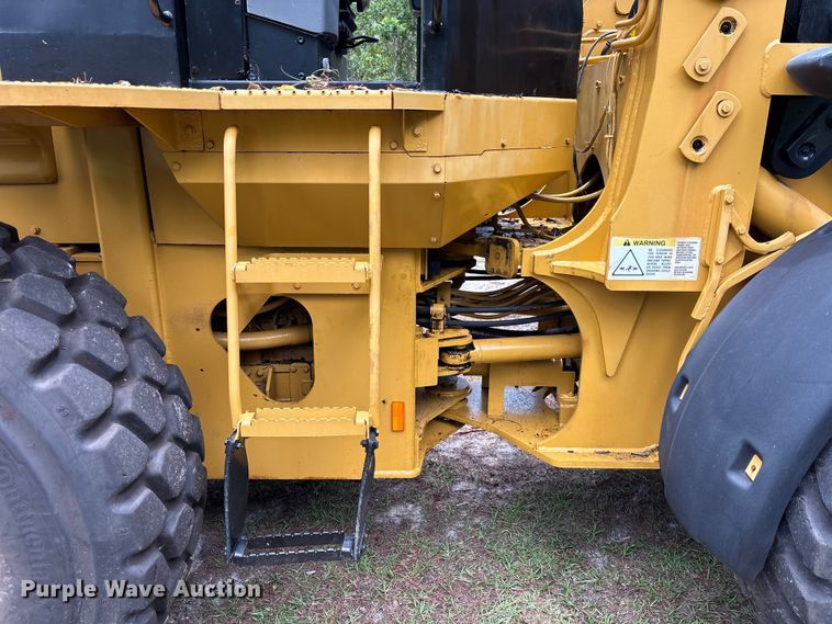 image for item DU6377 2004 Caterpillar IT28G wheel loader