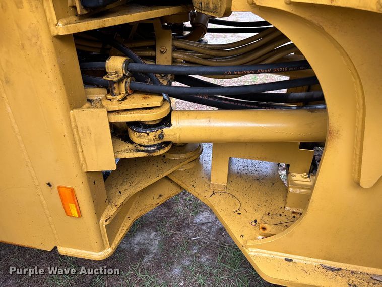 image for item DU6377 2004 Caterpillar IT28G wheel loader