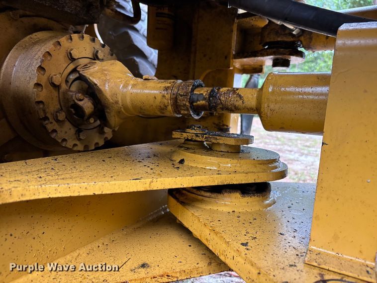 image for item DU6377 2004 Caterpillar IT28G wheel loader