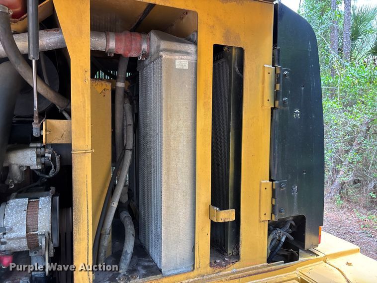 image for item DU6377 2004 Caterpillar IT28G wheel loader