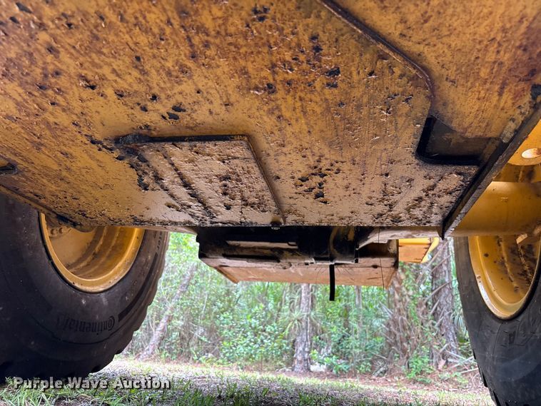 image for item DU6377 2004 Caterpillar IT28G wheel loader