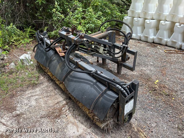 image for item DU6377 2004 Caterpillar IT28G wheel loader