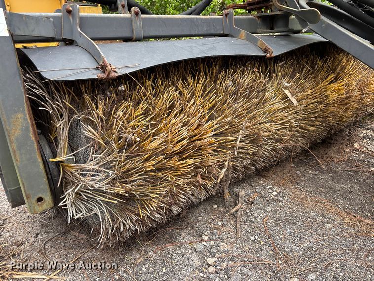 image for item DU6377 2004 Caterpillar IT28G wheel loader
