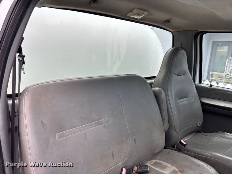 image for item DU6378 2006 Ford F750 Super Duty water truck