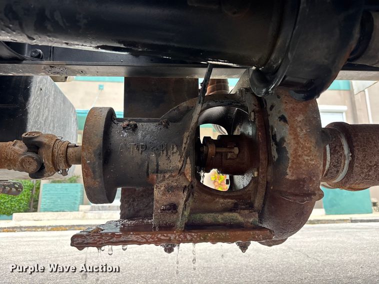 image for item DU6378 2006 Ford F750 Super Duty water truck