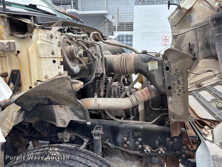 image for item DU6378 2006 Ford F750 Super Duty water truck