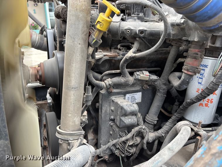image for item DU6378 2006 Ford F750 Super Duty water truck