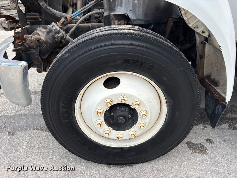 image for item DU6378 2006 Ford F750 Super Duty water truck
