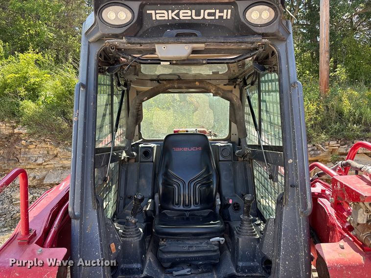 image for item DV4389 2020 Takeuchi TL12R2 tracked skid steer loader