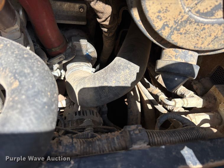 image for item DV4389 2020 Takeuchi TL12R2 tracked skid steer loader