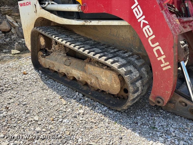 image for item DV4389 2020 Takeuchi TL12R2 tracked skid steer loader