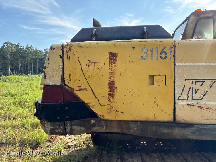 image for item EA7326 1996 Kobelco SK270LC Mark IV excavator