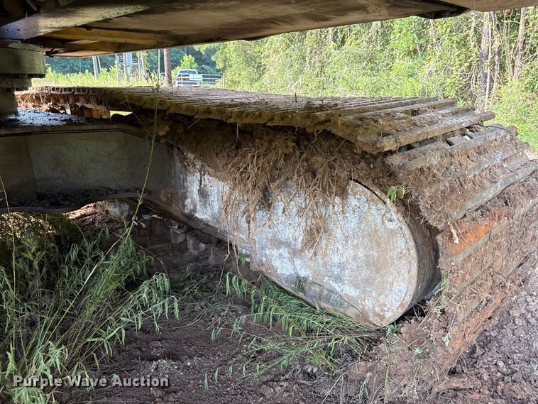 image for item EA7326 1996 Kobelco SK270LC Mark IV excavator