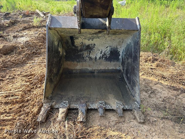 image for item EA7326 1996 Kobelco SK270LC Mark IV excavator