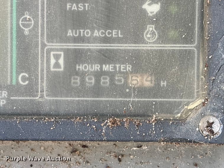 image for item EA7326 1996 Kobelco SK270LC Mark IV excavator