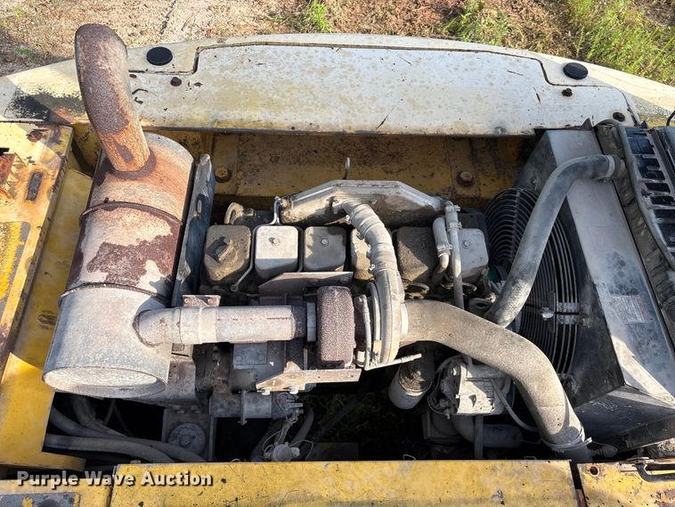 image for item EA7326 1996 Kobelco SK270LC Mark IV excavator