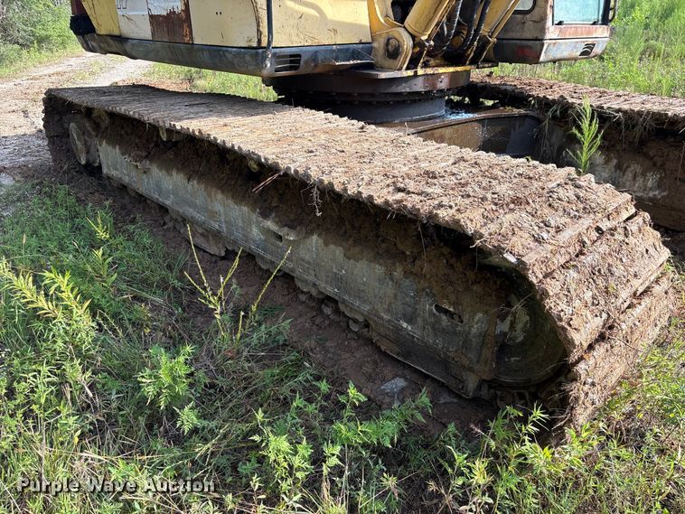 image for item EA7326 1996 Kobelco SK270LC Mark IV excavator