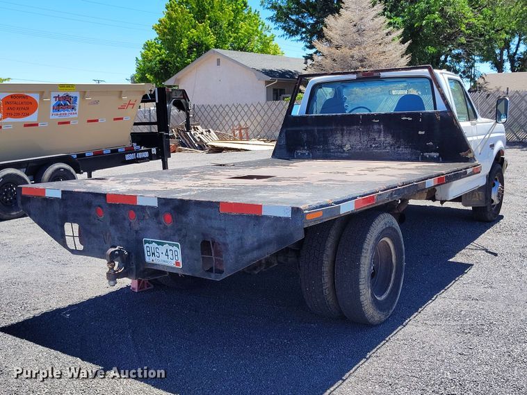 image for item ED0164 1997 Ford F450 Super Duty flatbed truck