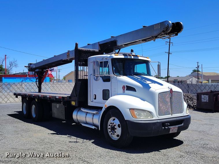 image for item ED0165 2009 Kenworth T370 shingle conveyor truck