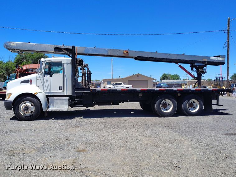 image for item ED0165 2009 Kenworth T370 shingle conveyor truck