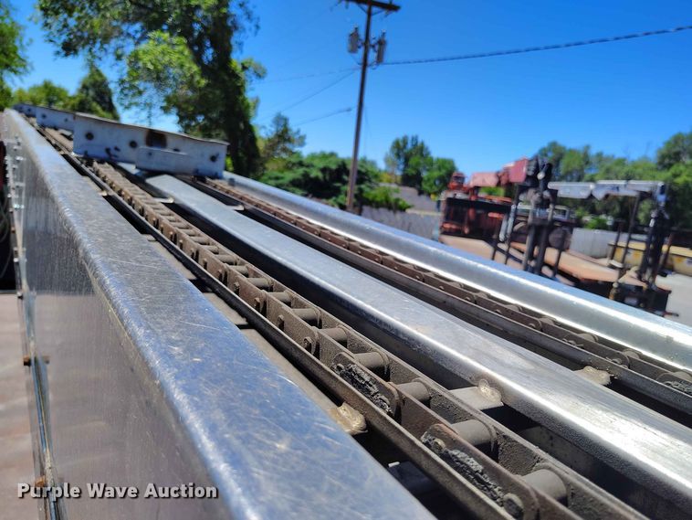 image for item ED0165 2009 Kenworth T370 shingle conveyor truck