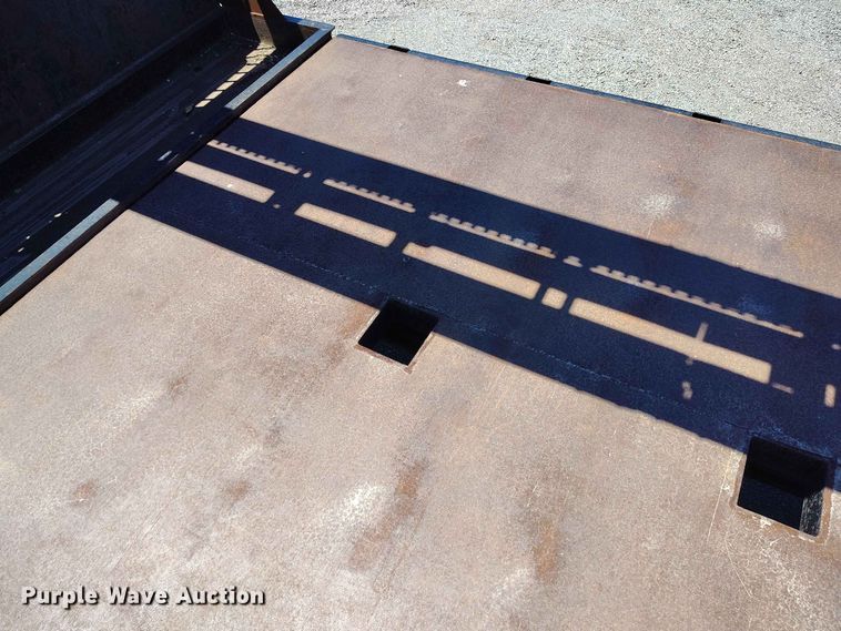 image for item ED0165 2009 Kenworth T370 shingle conveyor truck