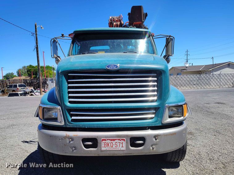 image for item ED0167 1998 Ford LT9000 crane truck