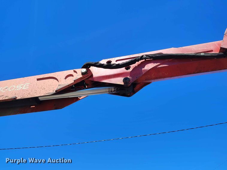 image for item ED0167 1998 Ford LT9000 crane truck