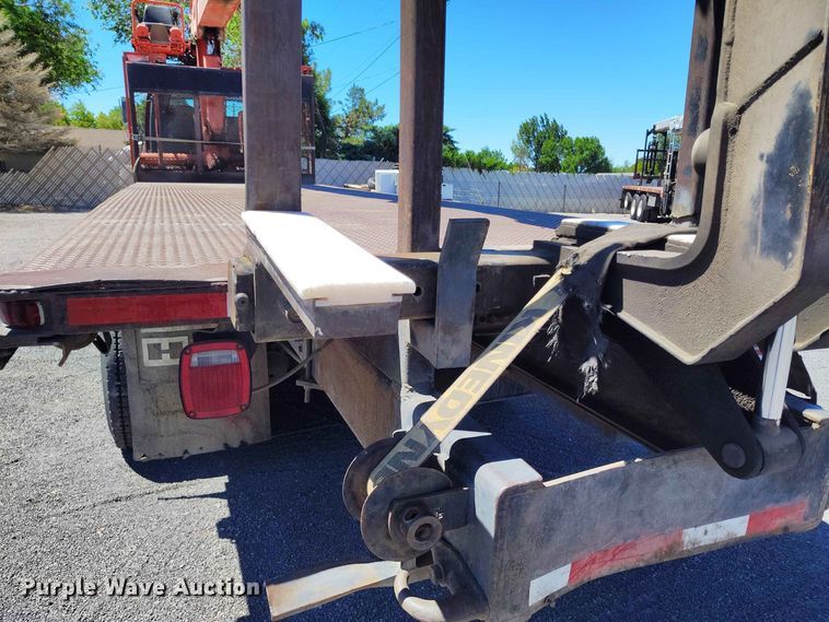 image for item ED0167 1998 Ford LT9000 crane truck