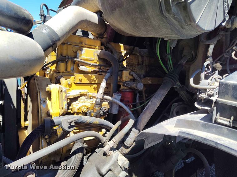 image for item ED0167 1998 Ford LT9000 crane truck