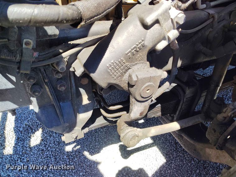image for item ED0167 1998 Ford LT9000 crane truck