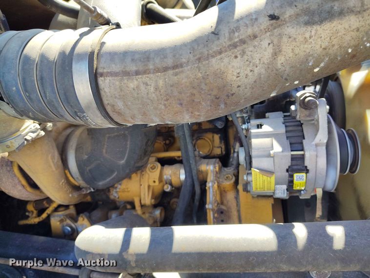 image for item ED0167 1998 Ford LT9000 crane truck