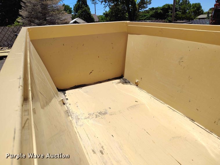 image for item ED0168 2025 Horizon RDZGN-16' 8K roll-off trailer