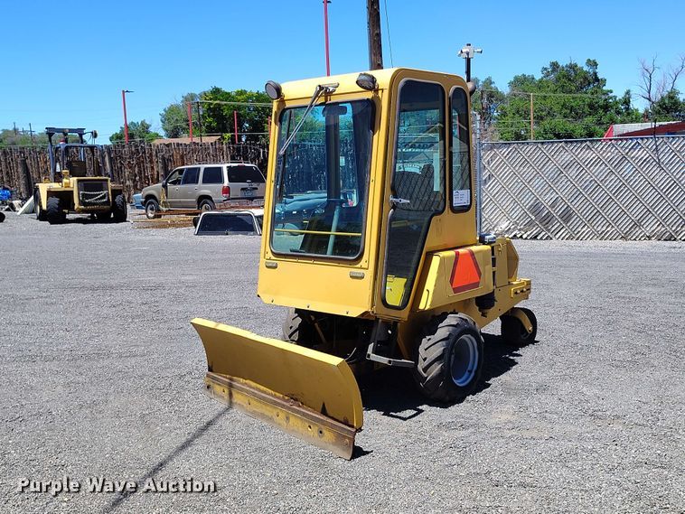 image for item ED0169 2000 Hustler 925008 lawn mower