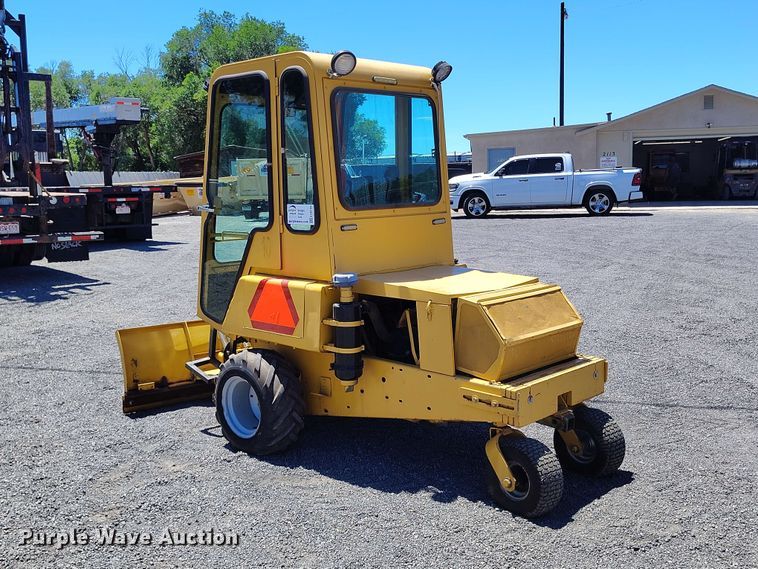 image for item ED0169 2000 Hustler 925008 lawn mower