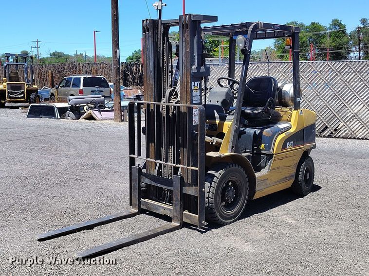 image for item ED0171 Caterpillar P5000 forklift