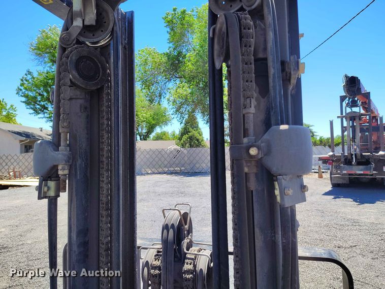 image for item ED0171 Caterpillar P5000 forklift