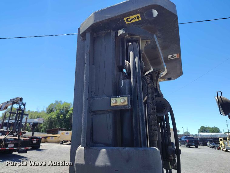 image for item ED0171 Caterpillar P5000 forklift