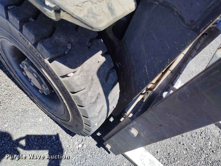 image for item ED0171 Caterpillar P5000 forklift