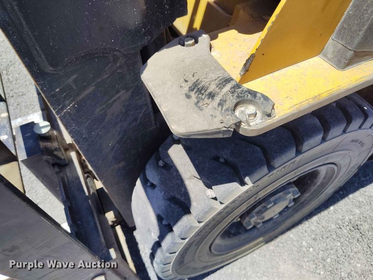 image for item ED0171 Caterpillar P5000 forklift