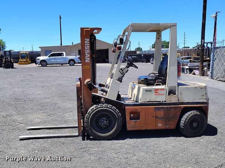 image for item ED0172 Nissan forklift