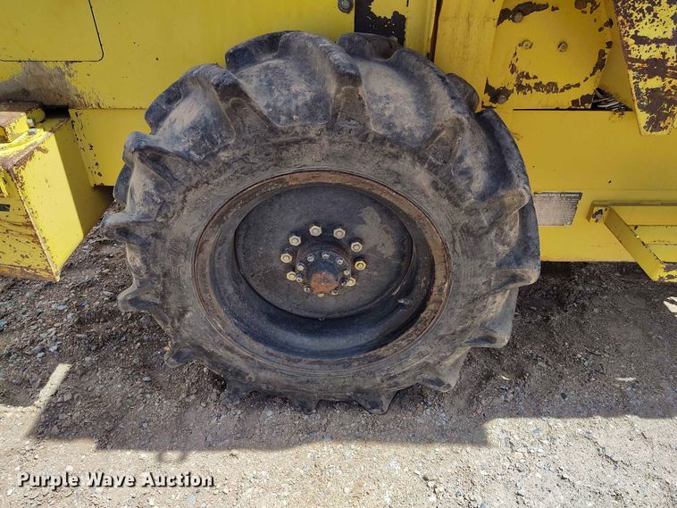 image for item ED0176 1995 Sakai SV200TB single drum roller