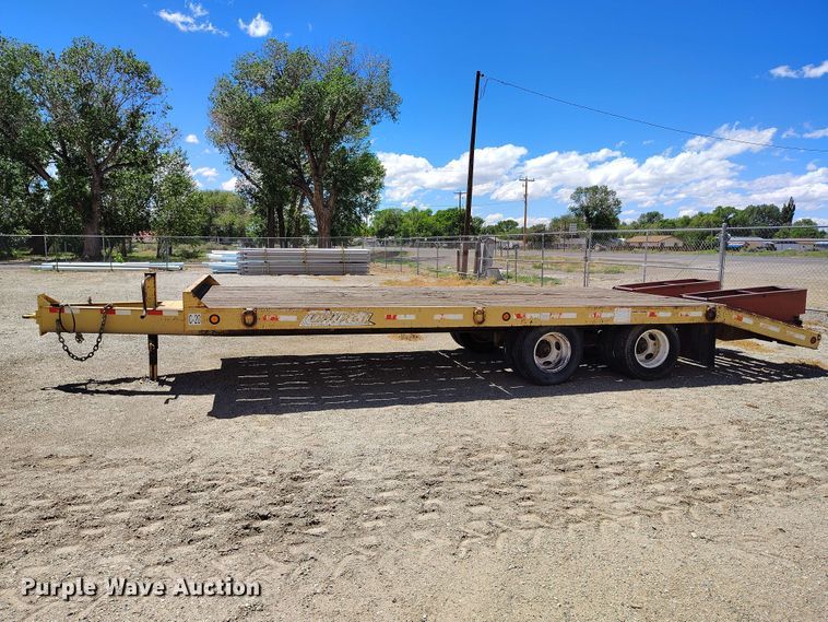 image for item ED0177 2000 Monroe Towmaster Contrail C-20 equipment trailer