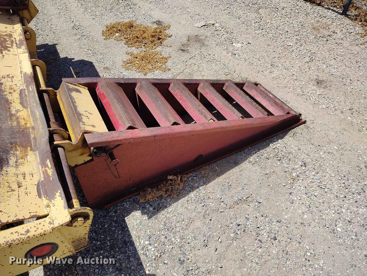 image for item ED0177 2000 Monroe Towmaster Contrail C-20 equipment trailer