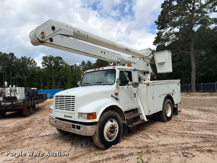 image for item ED5325 1992 International 4700 bucket truck