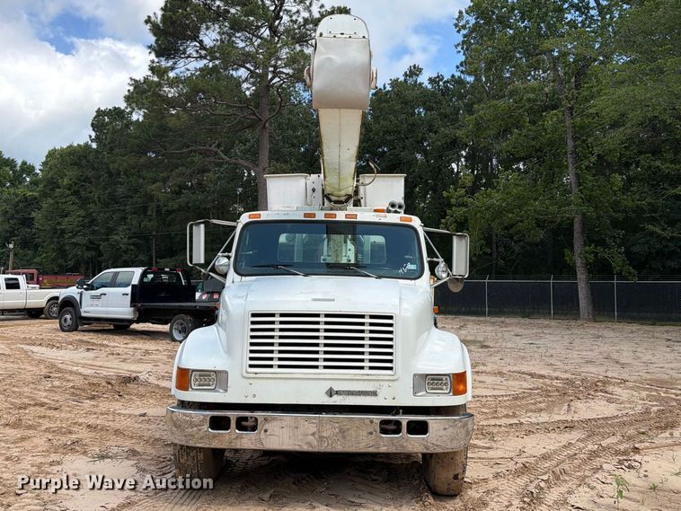image for item ED5325 1992 International 4700 bucket truck