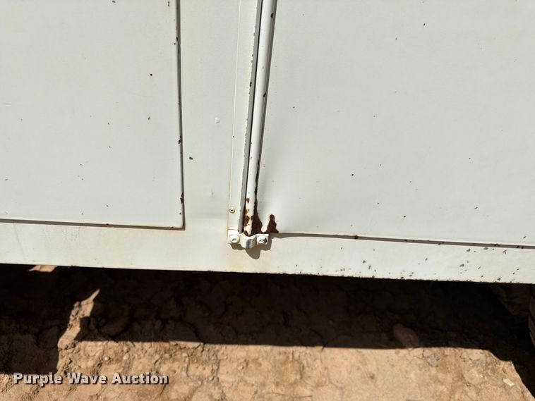 image for item ED5325 1992 International 4700 bucket truck