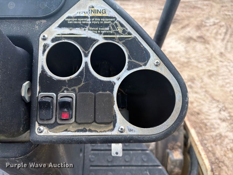 image for item ED5328 2005 Ingersoll Rand SD-45F single drum vibratory roller