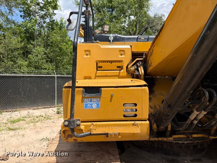 image for item ED5329 2016 Caterpillar 323FL excavator